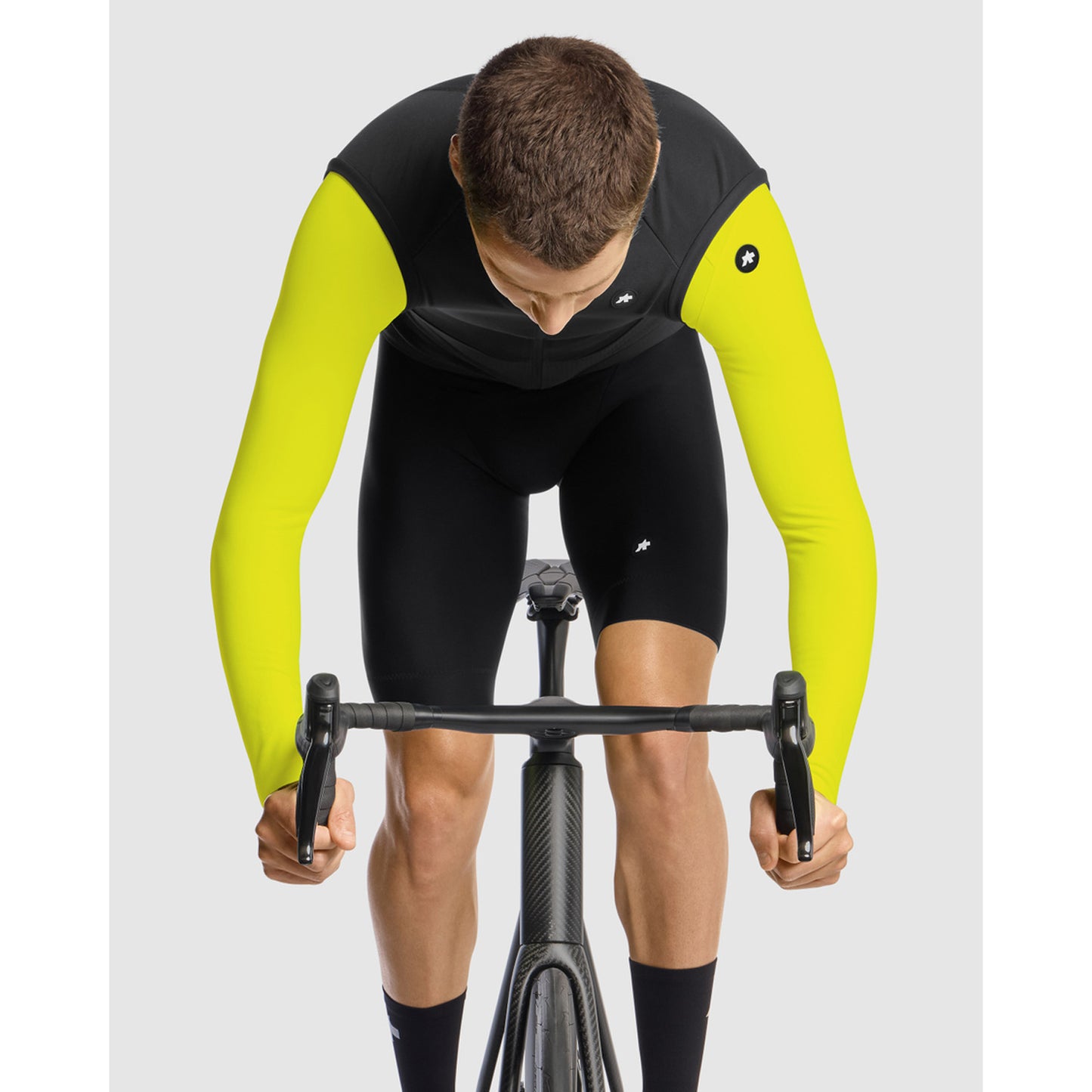 ASSOS EQUIPE R S11 Black Series Sleeveless Jacket