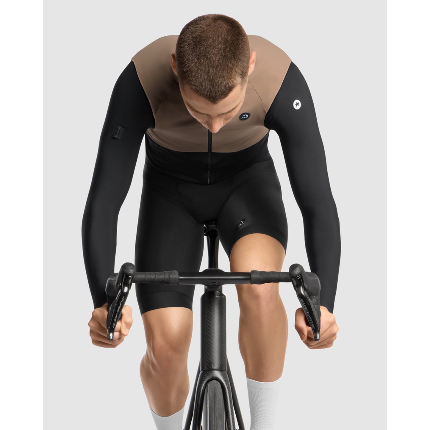 ASSOS MILLE GTS S11 Terra Sand Sleeveless Jacket