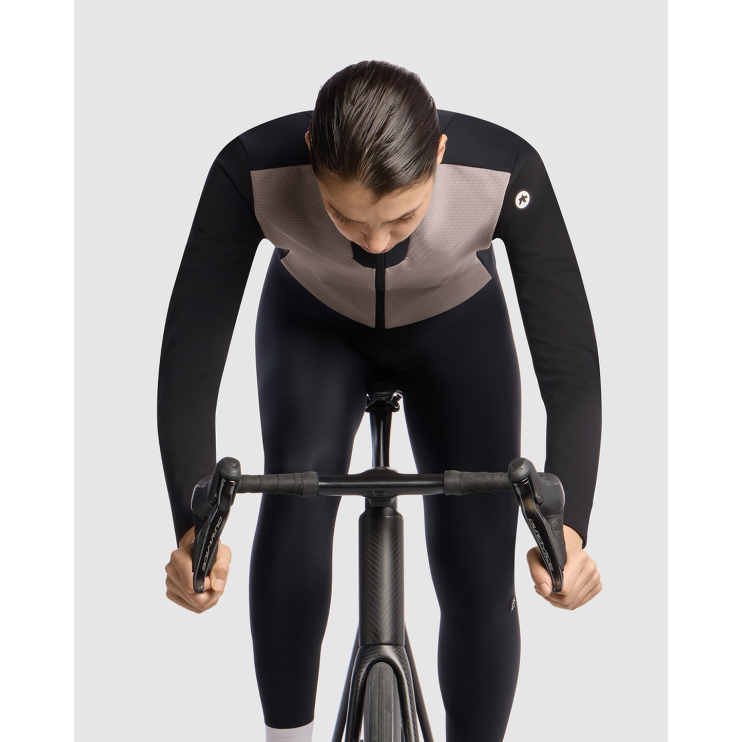 ASSOS UMA GT S11 Damjacka Dune Sand