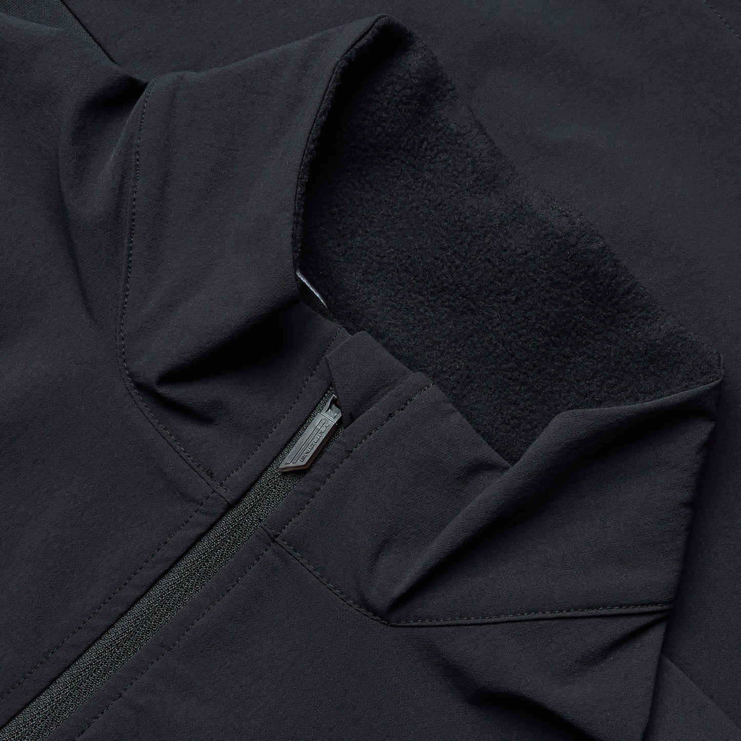 ENDURA SINGLETRACK THERMAL Jacka Långärmad Svart