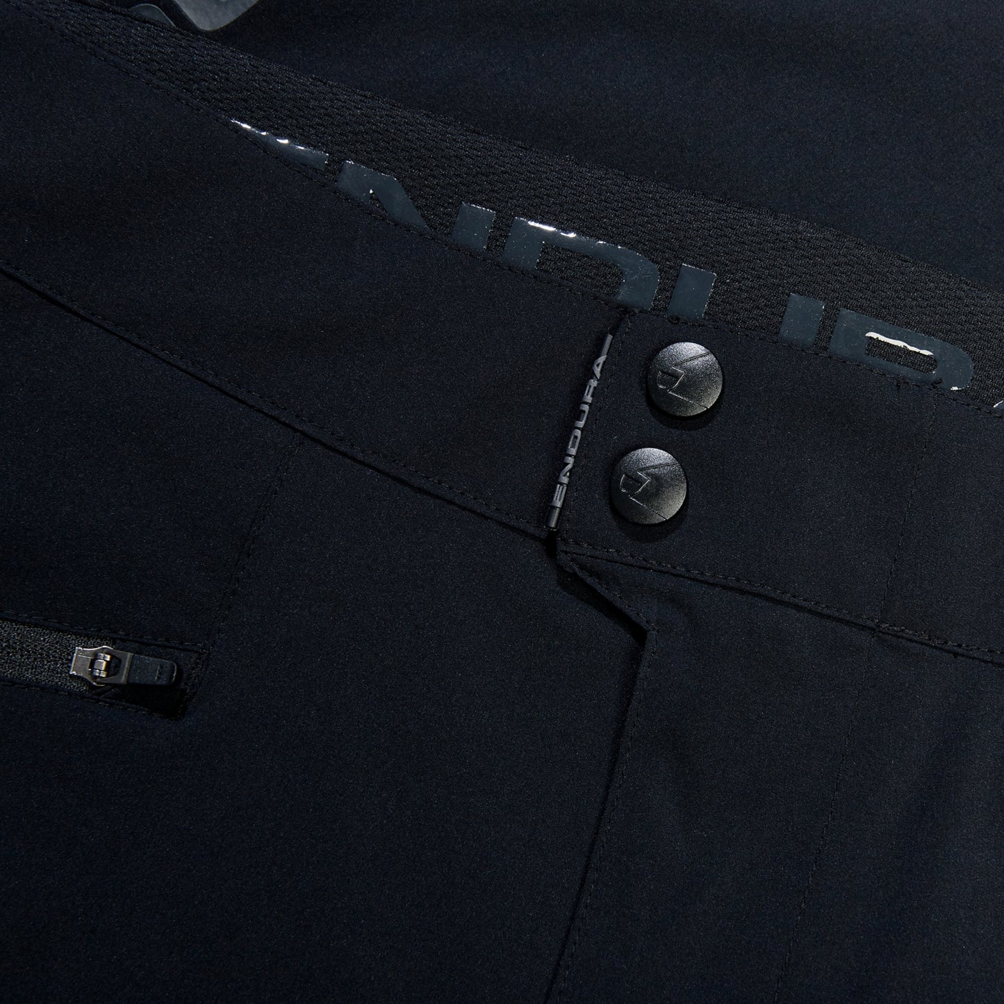 ENDURA SINGLETRACK LITE Short Black