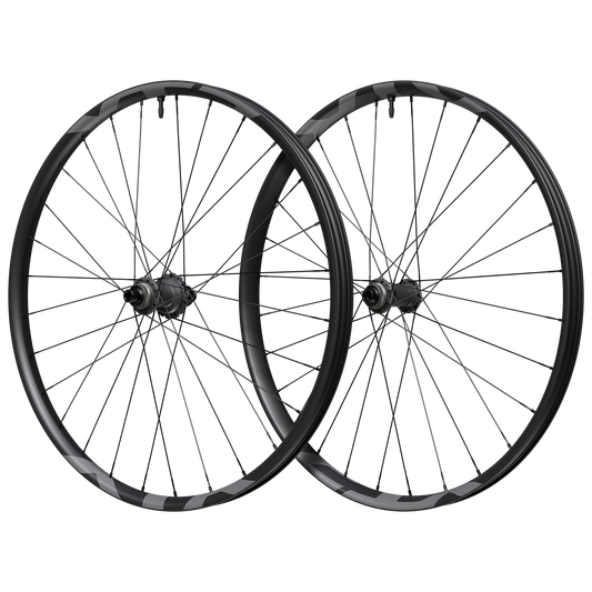 Pair of SHIMANO XTR M9220 Enduro 29'' wheels 15x110mm/12x148mm Boost