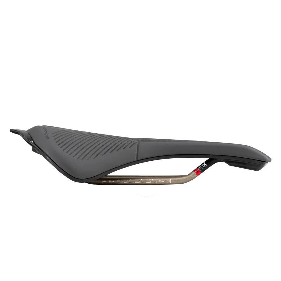 PROLOGO SCRATCH M5 PAS AGX 140 mm sadel Tirox skenor Svart