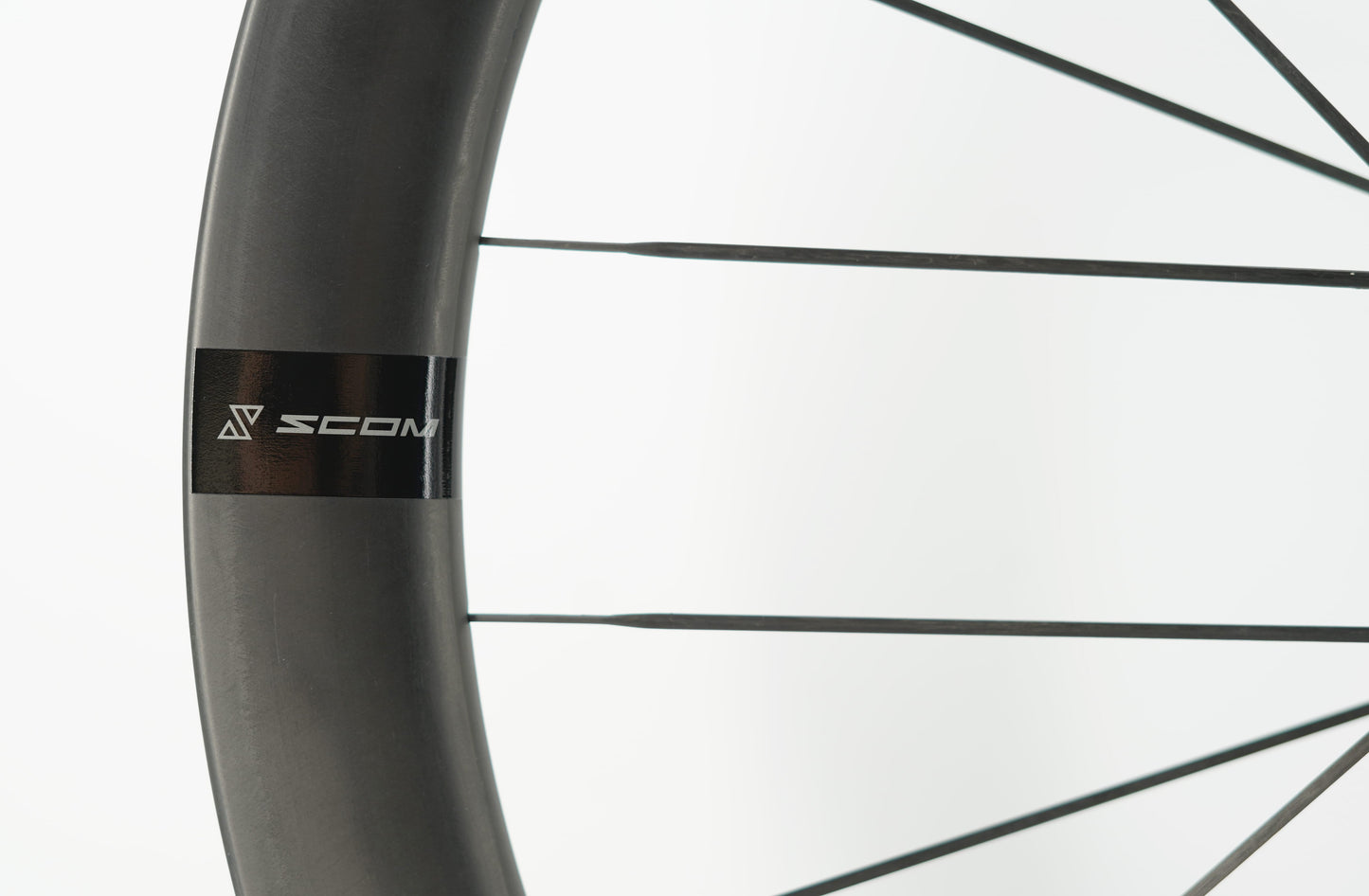 Pair of SCOM ULTRA 62+ Tubeless Ready Wheels (Center Lock)