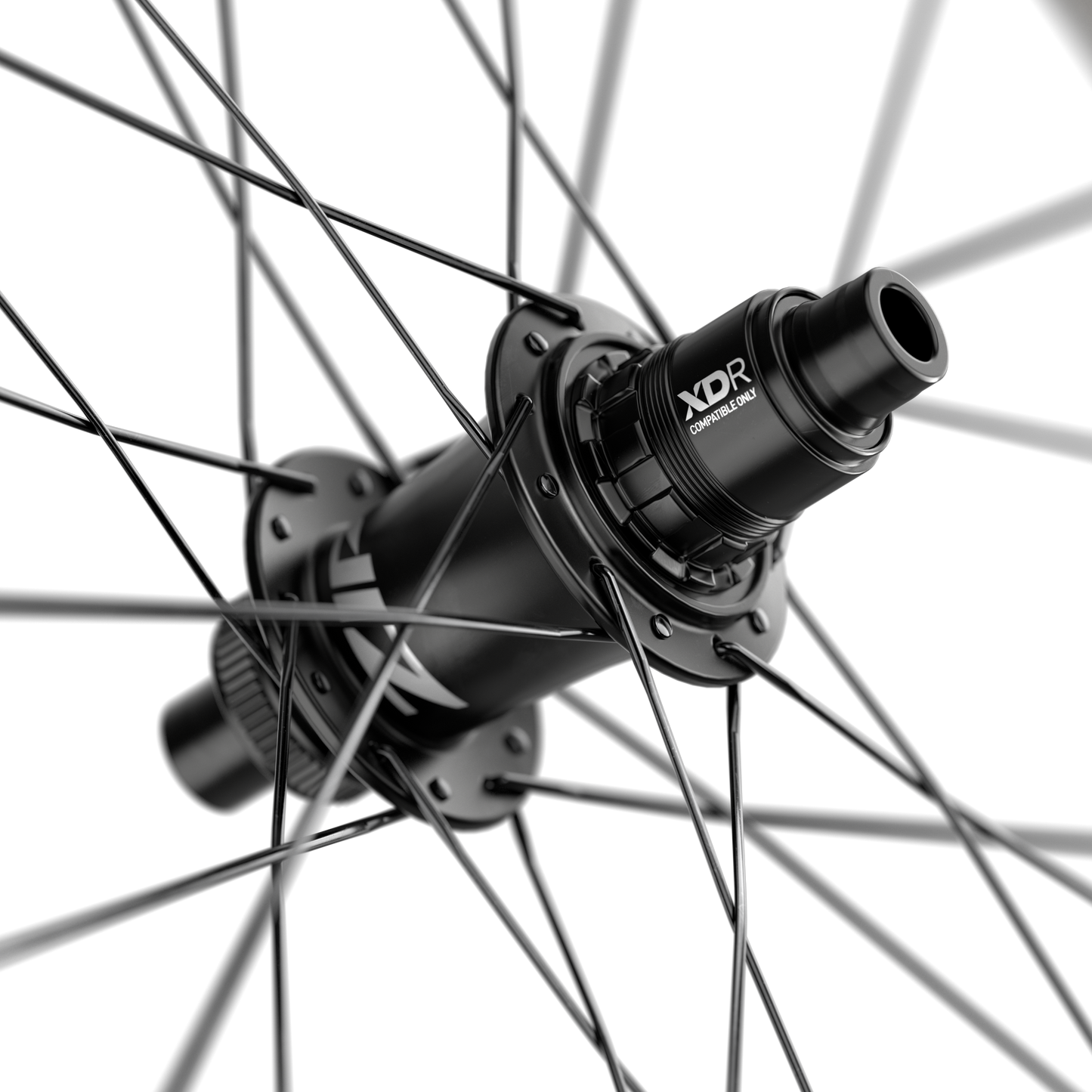 Par ZIPP 404 S A1 vita fälgar