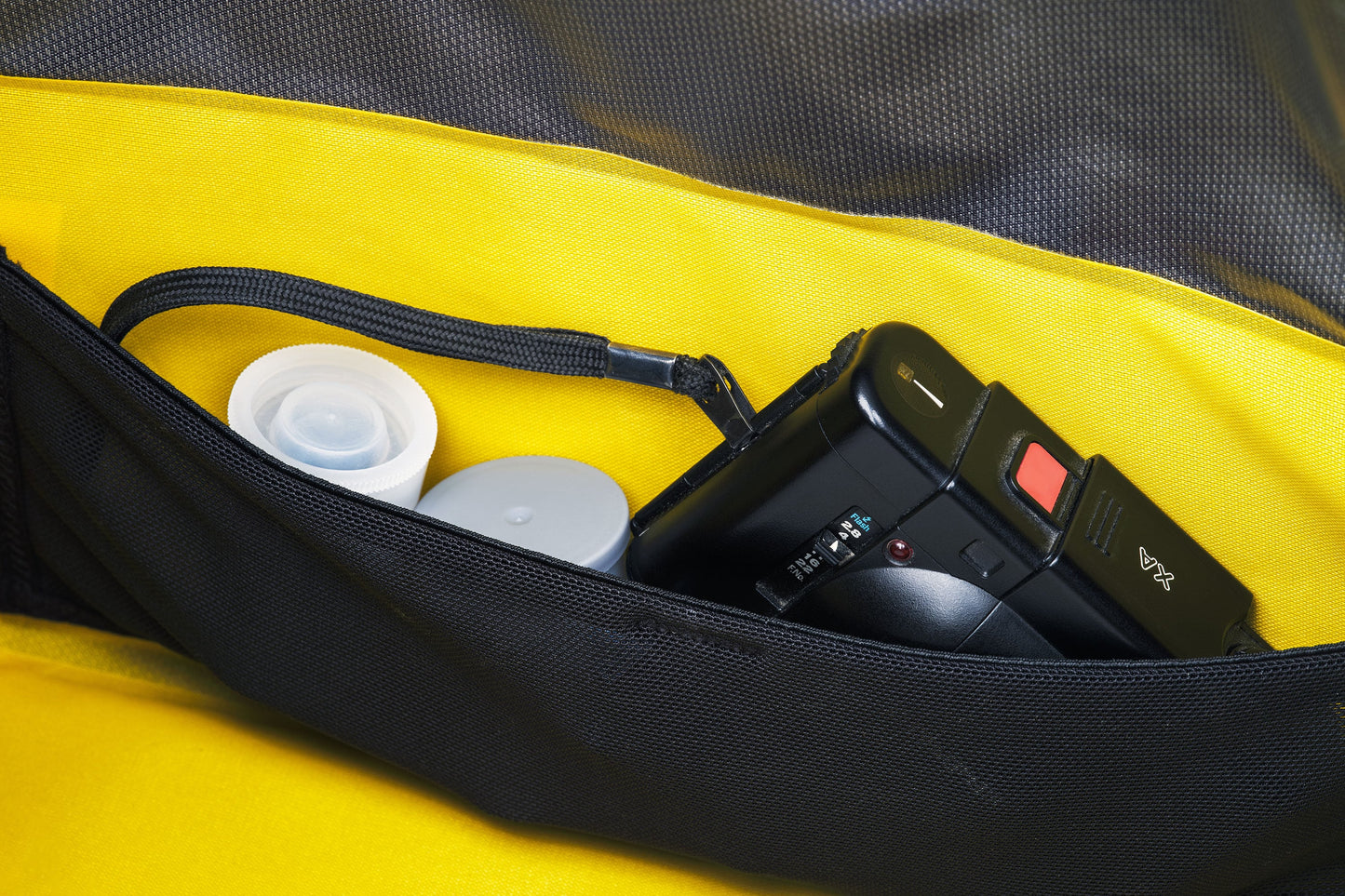 APIDURA EXPEDITION FRONT RACK PACK 20 L Styrväska Svart