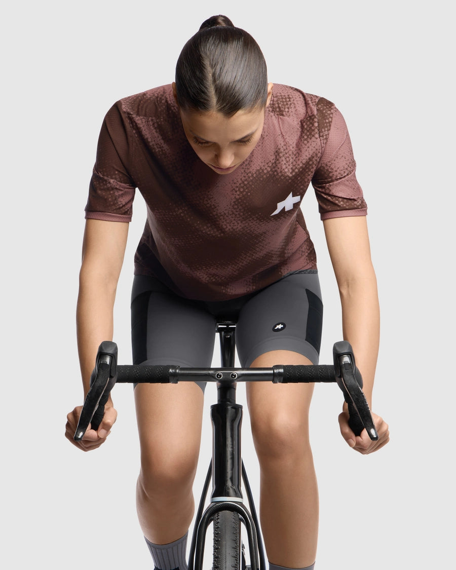 ASSOS TACTICA T5 MUD PLAGE Kortärmad tröja Brun