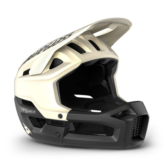 MTB-hjälm BLUEGRASS VANGUARD CORE MIPS matt vit/svart