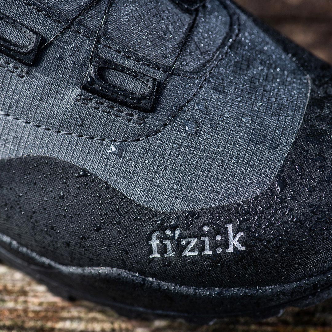 FIZIK HIVER TERRA NANUQ GTX mountainbike-skor, svart/grå