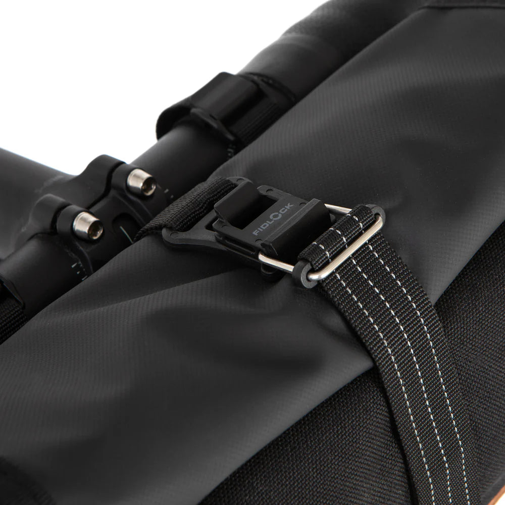 Styreväska RESTRAP HOSLTER BAR BAG 18 L