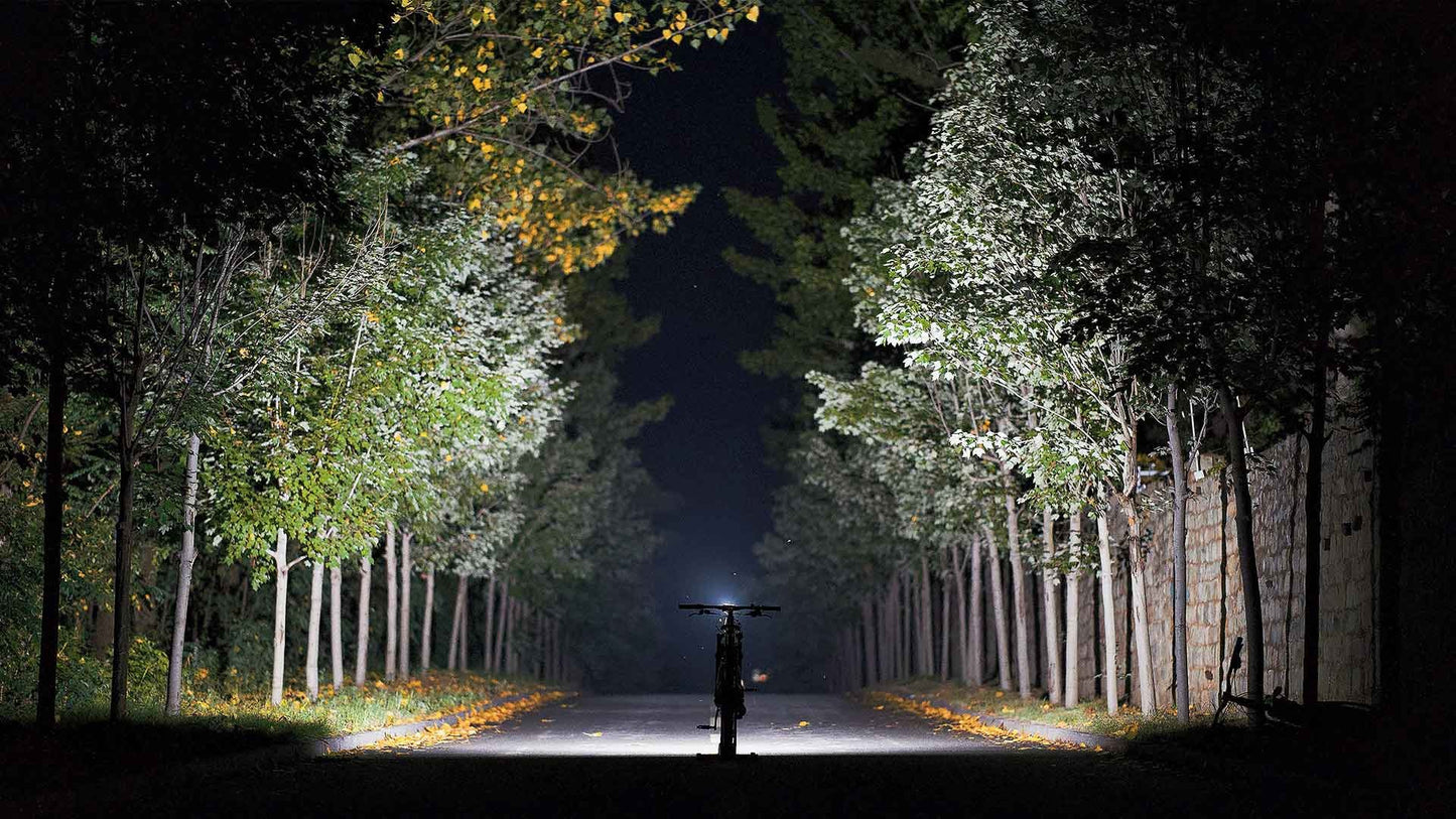 RAVEMEN XR6000 front lighting