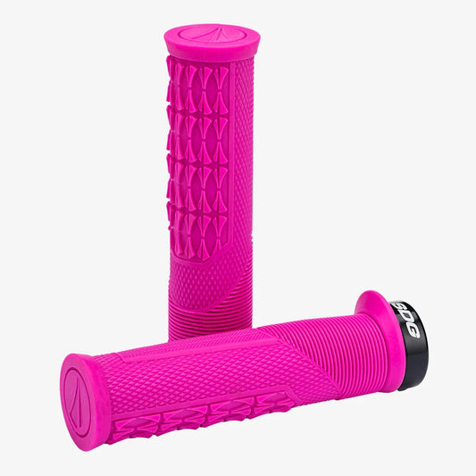 Grips SDG OPEN CORE THRICE 136 mm Pink