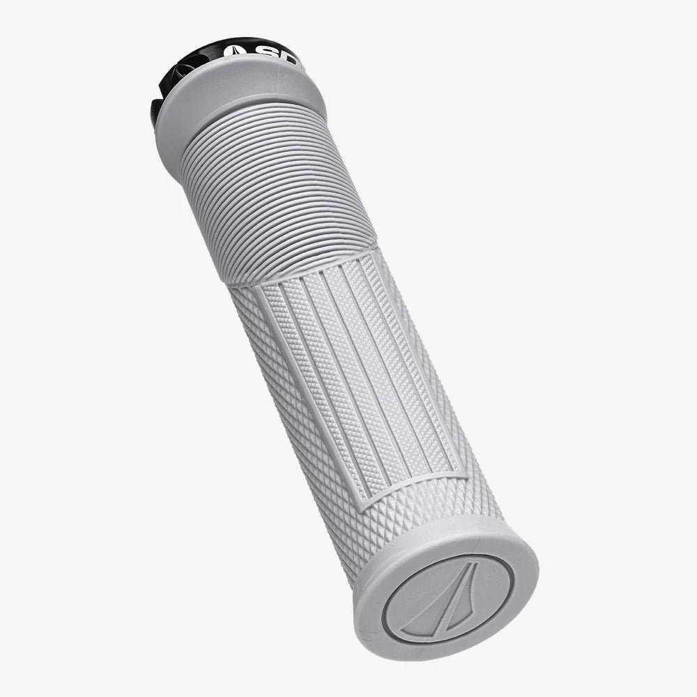 SDG OPEN CORE THRICE-grepp 136 mm Grå