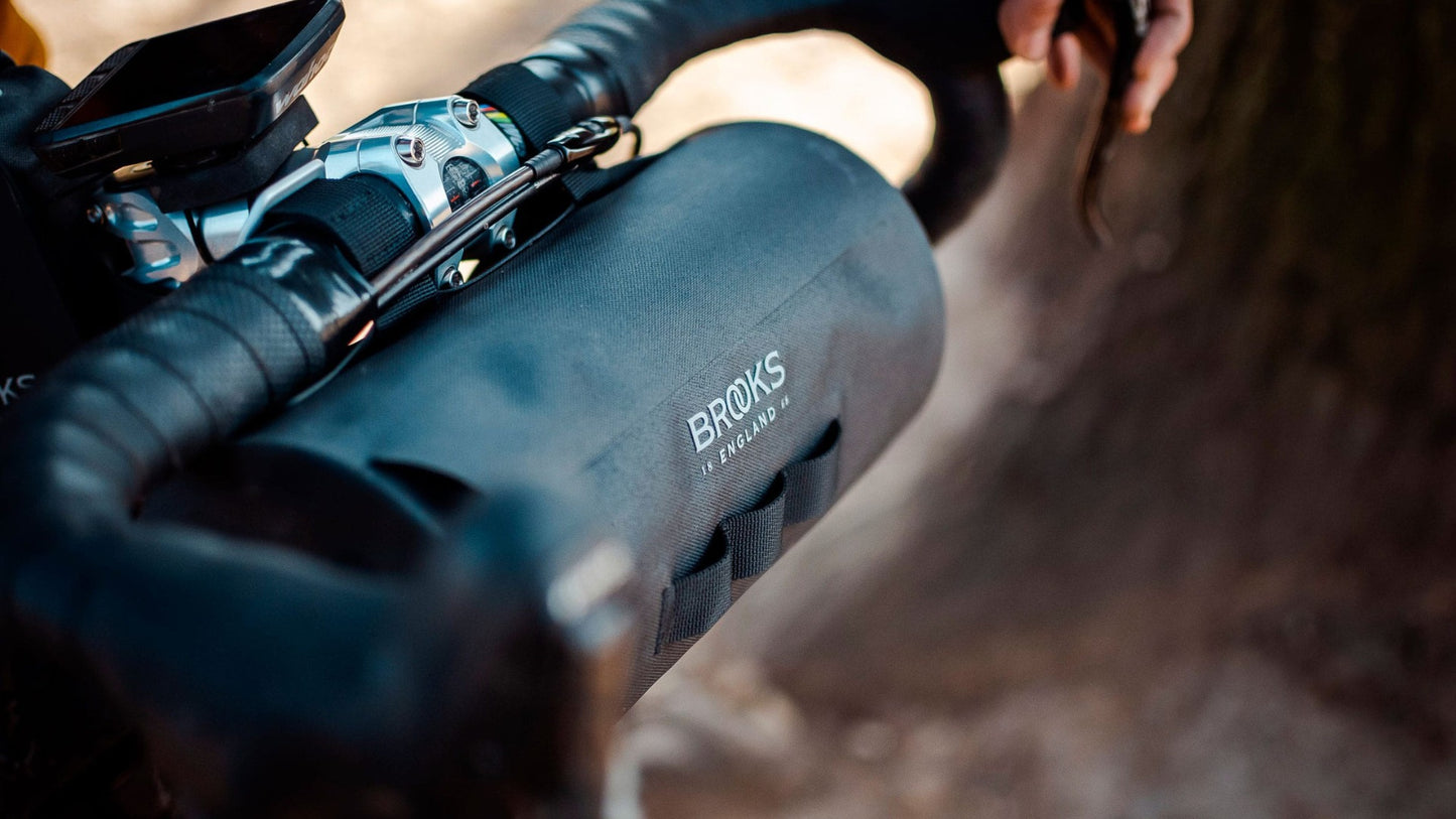 Handlebar bag BROOKS SCAPE POUCH 3L Black