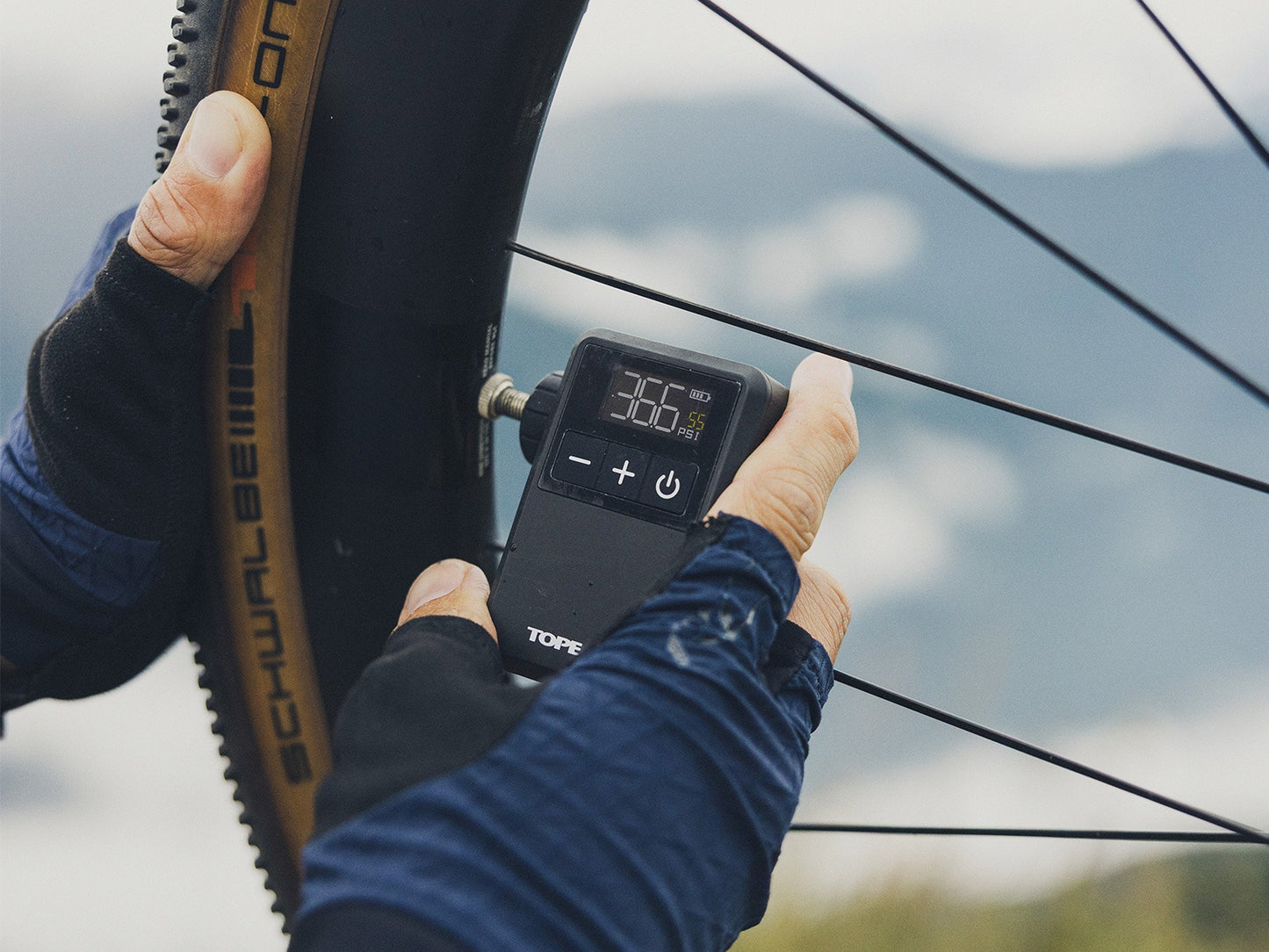 TOPEAK E-BOOSTER DIGITAL MINI Mini Electric Pump