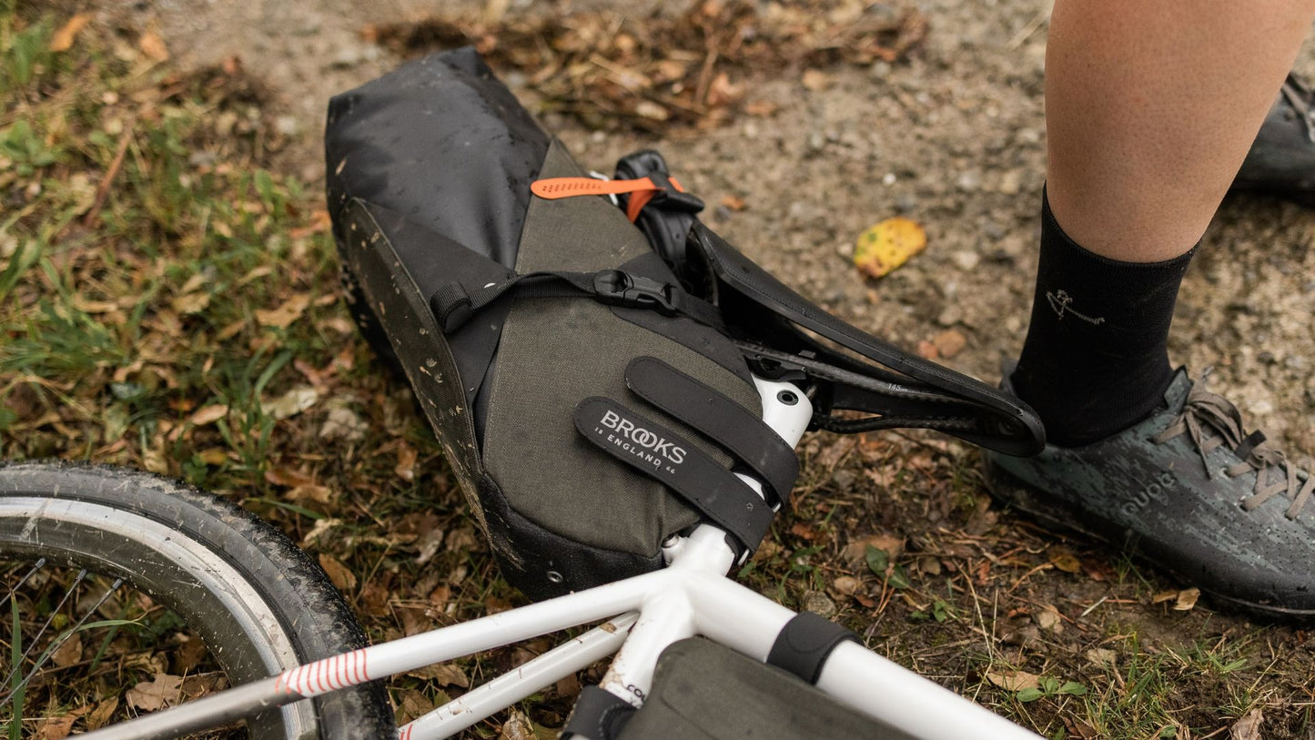 BROOKS SCAPE Sadelväska Grön