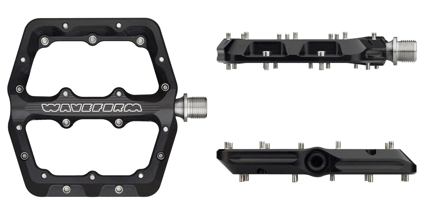 WOLF TOOTH WAVEFORM Large Flat Pedals, Black