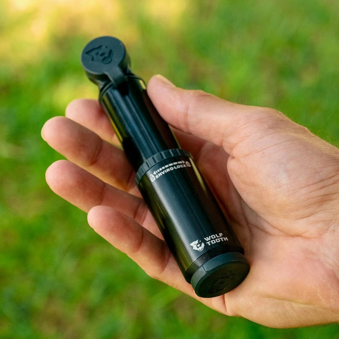 WOLF TOOTH CLICK VALVE 30CC Handpump