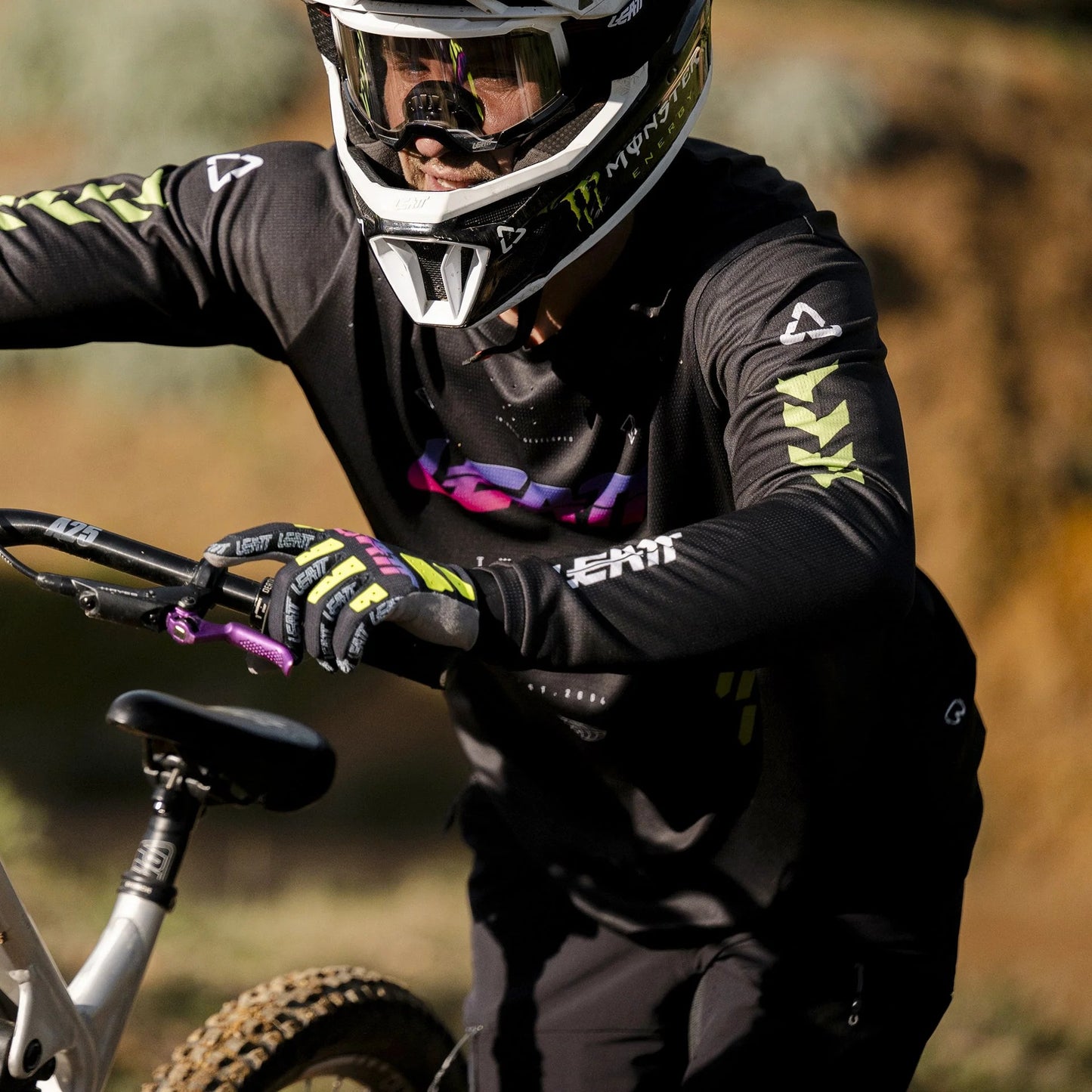 LEATT MTB GRAVITY 4.0 Long Sleeve Jersey Black/Purple