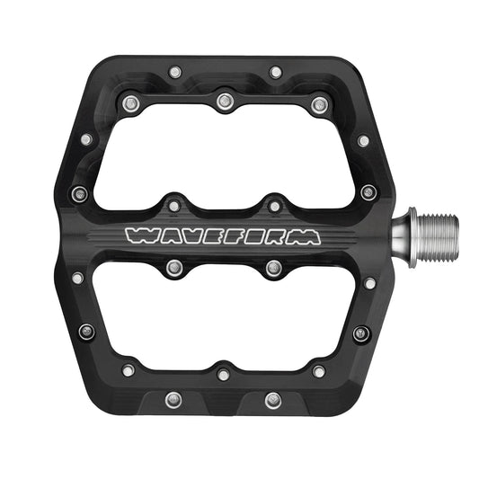 WOLF TOOTH WAVEFORM platta pedaler, stora, svarta