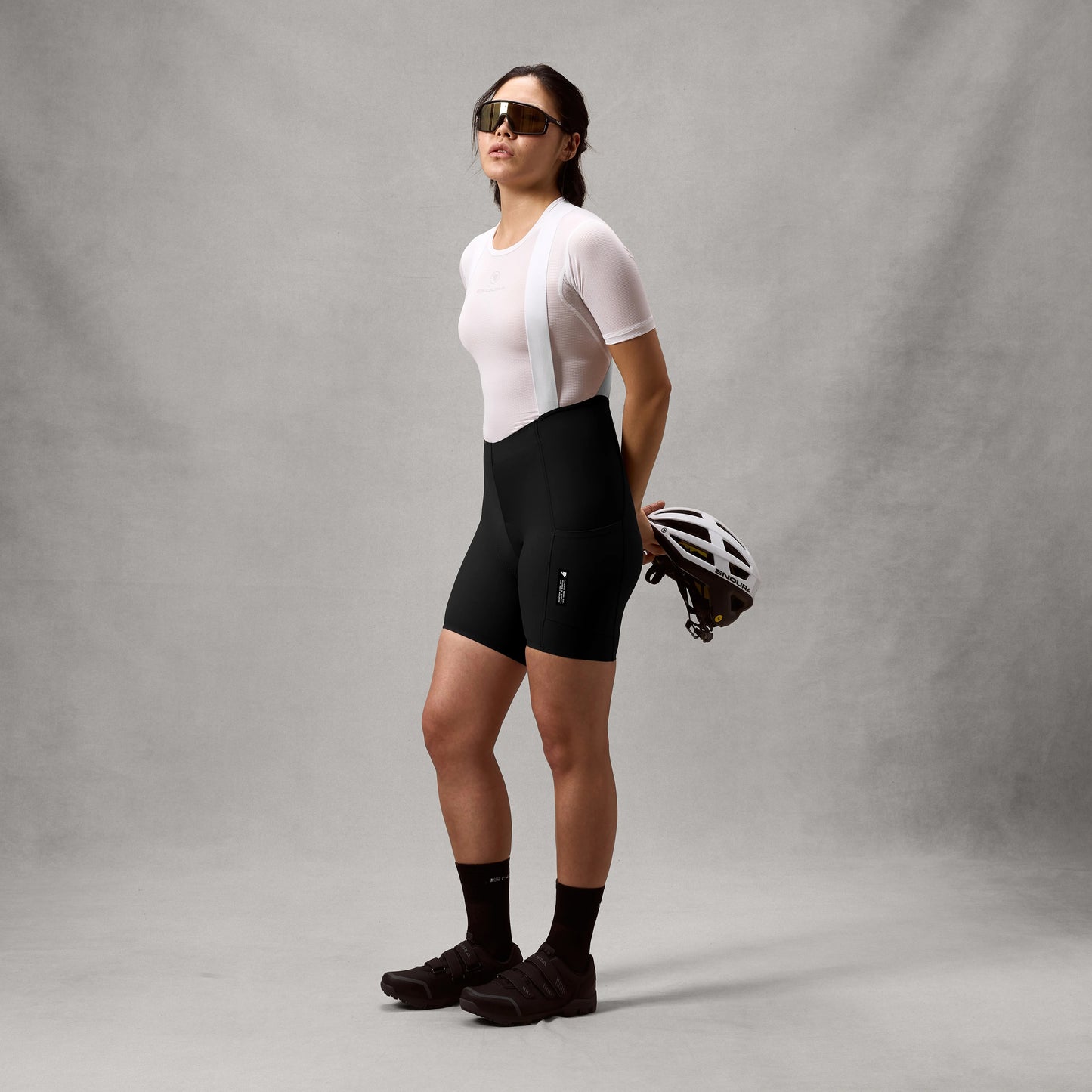 Women's ENDURA LOOP Bib Shorts Black