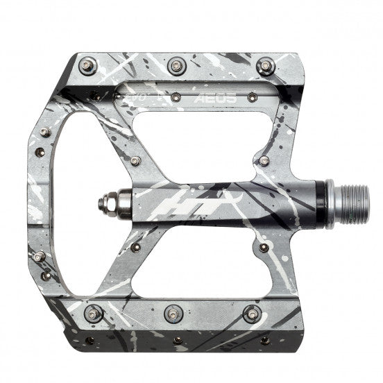 HT COMPONENTS AE05 Camo Grey flat pedals