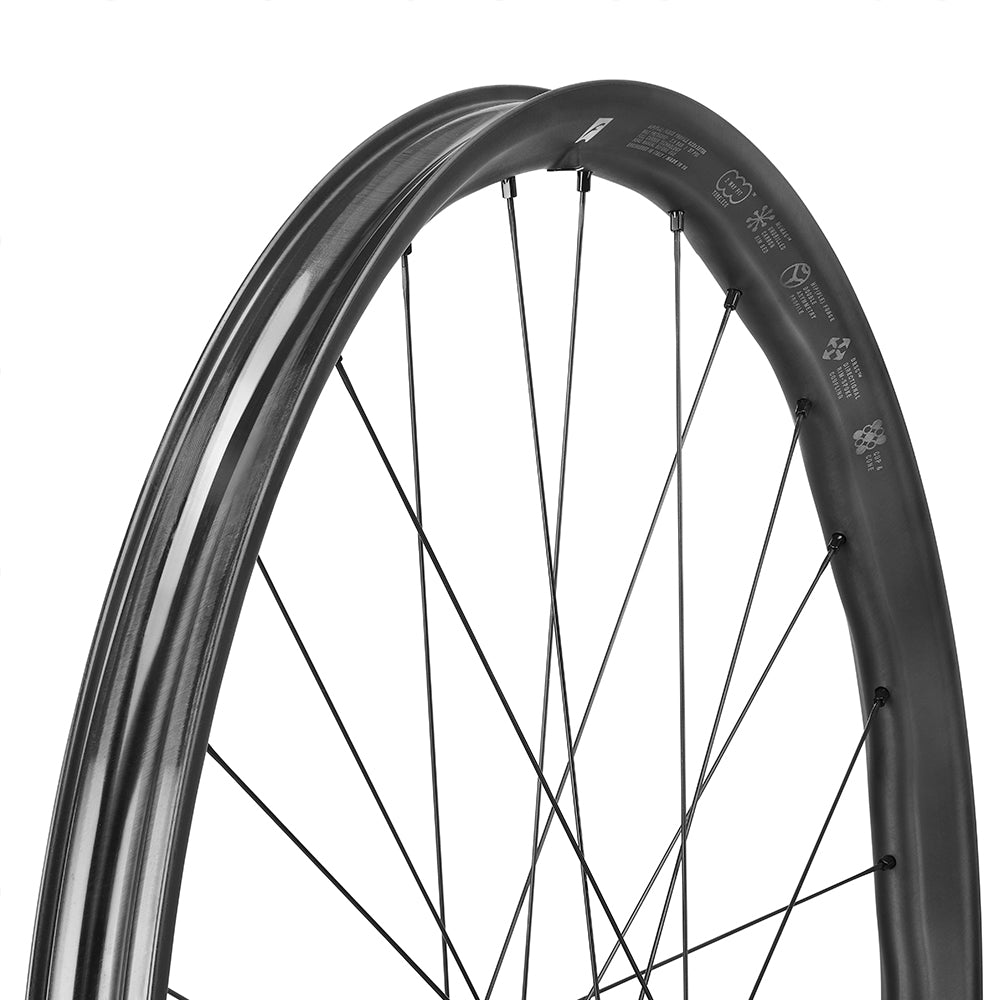 Pair of FULCRUM METAL CARBON 29" AFS BOOST XD 2WF wheels