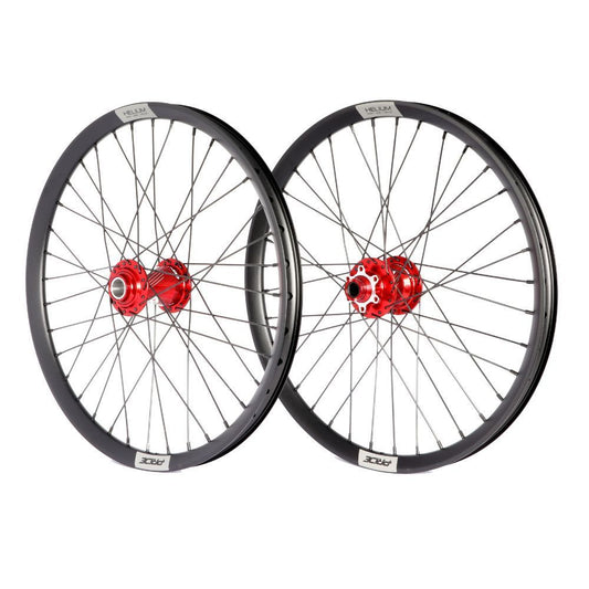 Hjulpar PIRDE 20" (406mm) Control V1 Helium M24 Axlar 20/10mm Röd