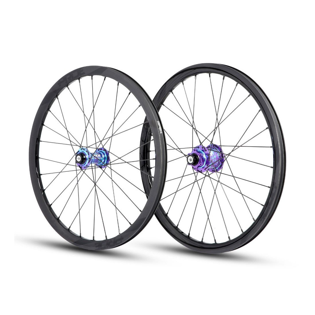 Hjulpar PRIDE 20" (451mm) Karbon Wave Gloss Black Disc Matrix Axlar 10/10mm Splash